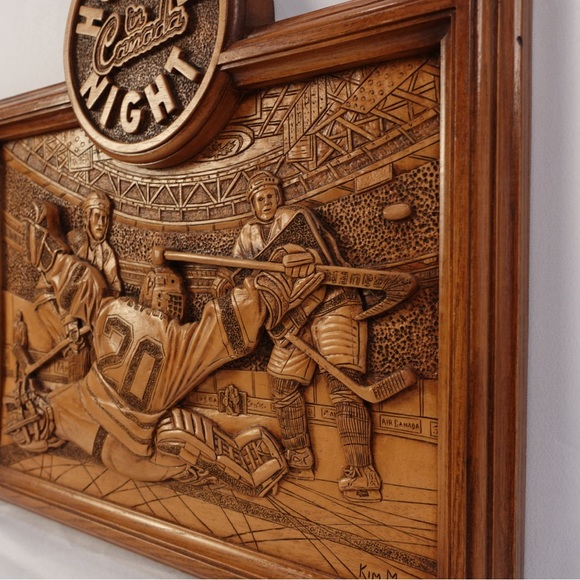 Wood-relief work of art by Kim Murray - Picture 5 of 15